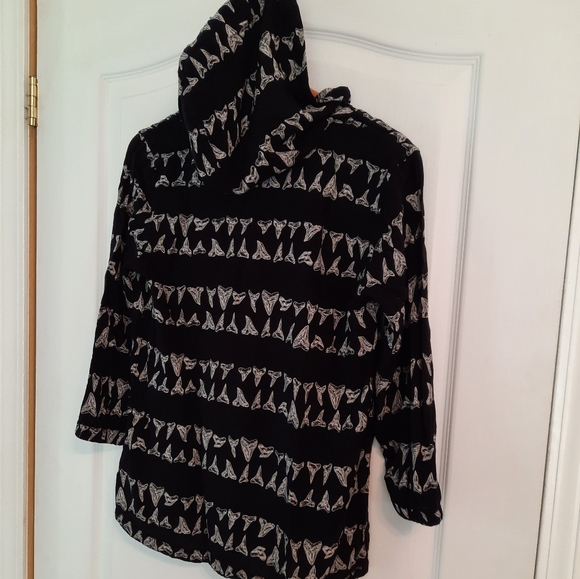 RVCA Hooded Shark Tooth Top, Size Small, Black + White - Picture 7 of 10